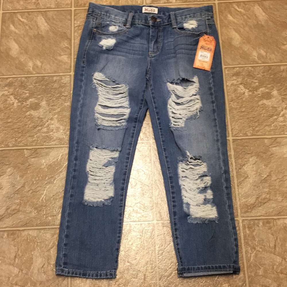 NWT Mudd Cropped Jeans